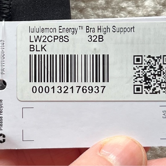 NEW with Tags Lululemon Energy Bra High Support Sz 32B - Picture 2 of 9